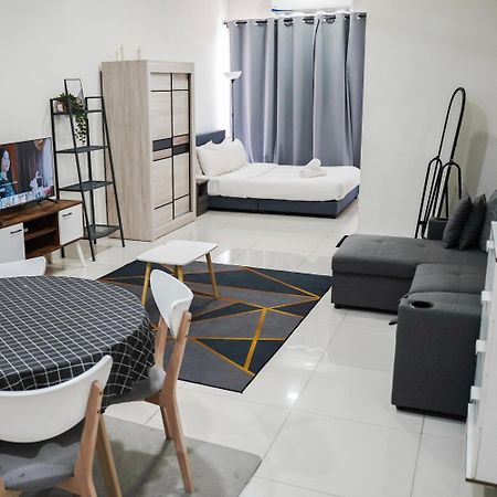 Klia Airport Homestay Сепанг Экстерьер фото